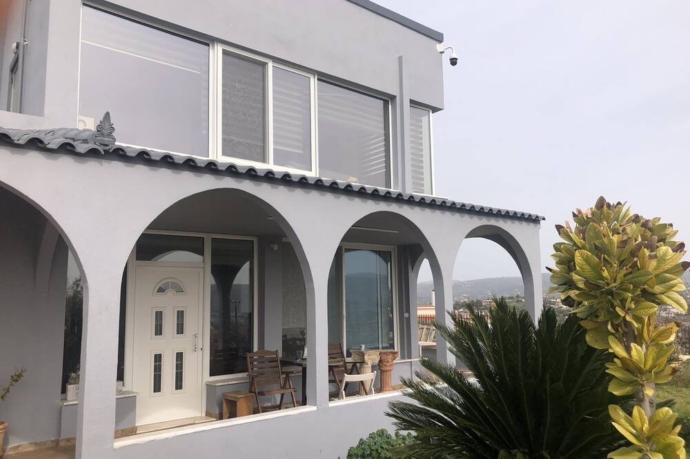 Photo of Outdoor in Anavyssos