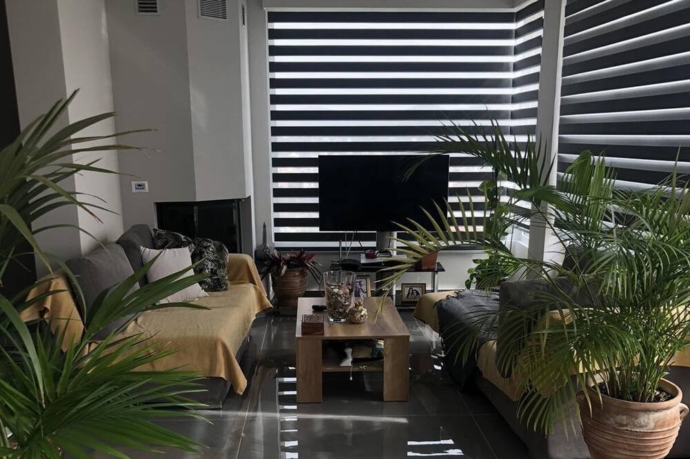 Photo of Livingroom in Anavyssos