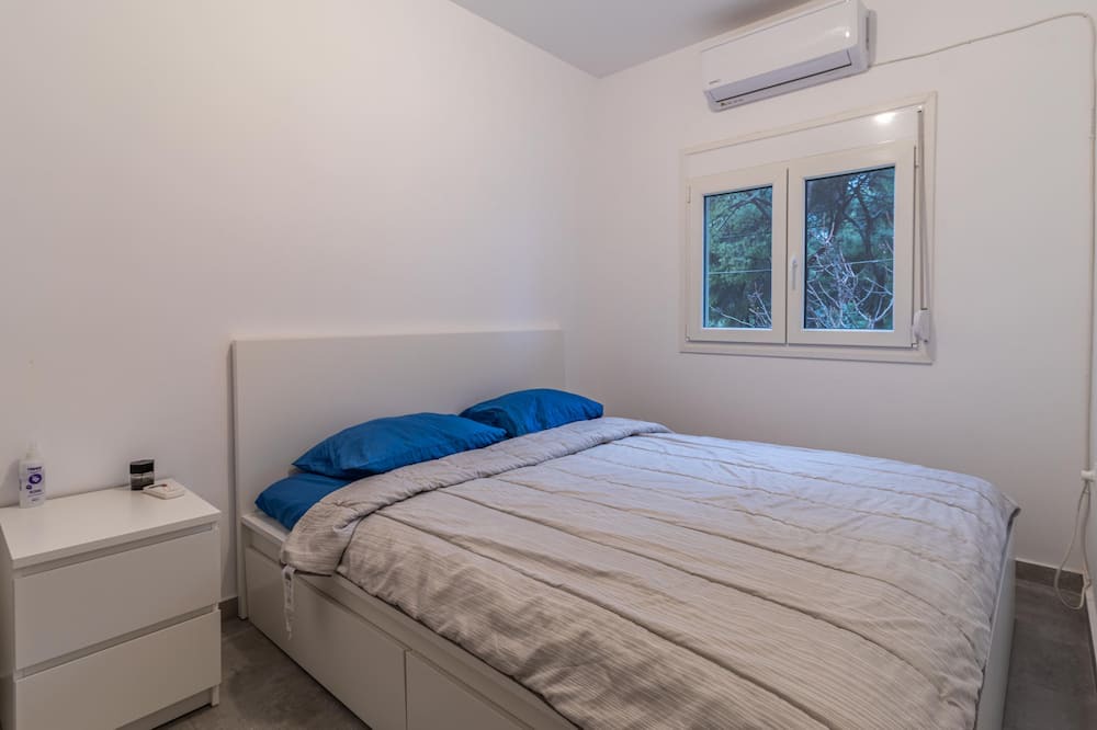 Photo of Bedroom in Isthmia