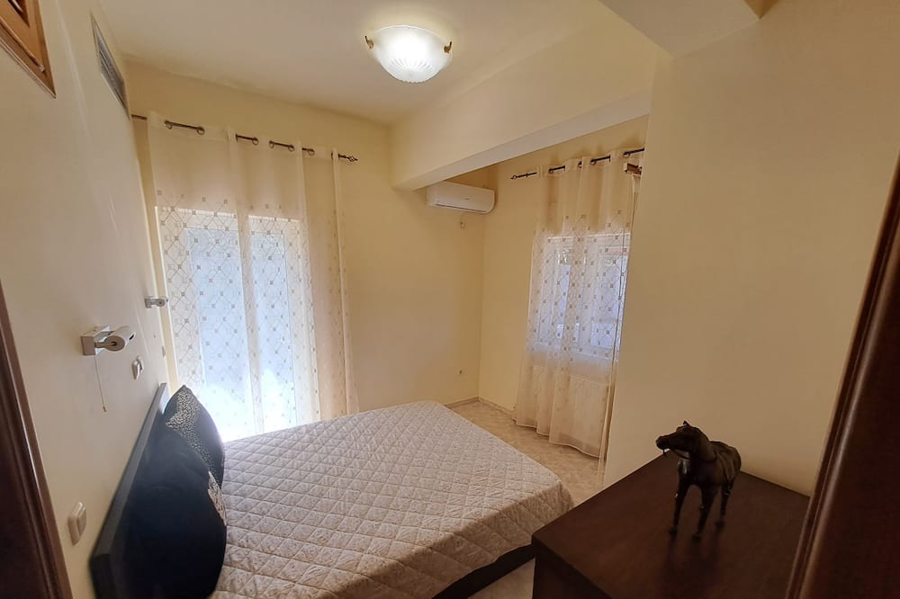 Photo of Bedroom in Galatas
