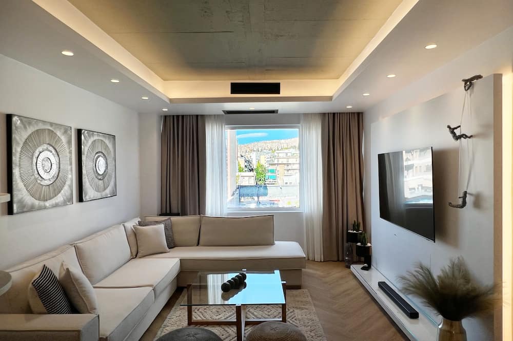 Photo of Bedroom in Neos Kosmos