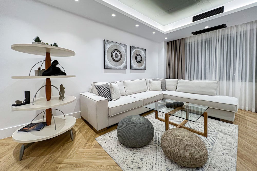 Photo of Bedroom in Neos Kosmos