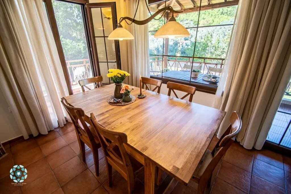 Photo of Bedroom in Troulos