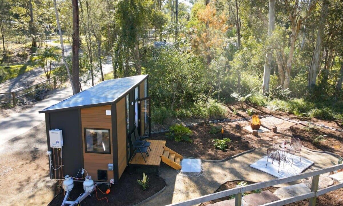 Photo of Outdoor in South Maclean