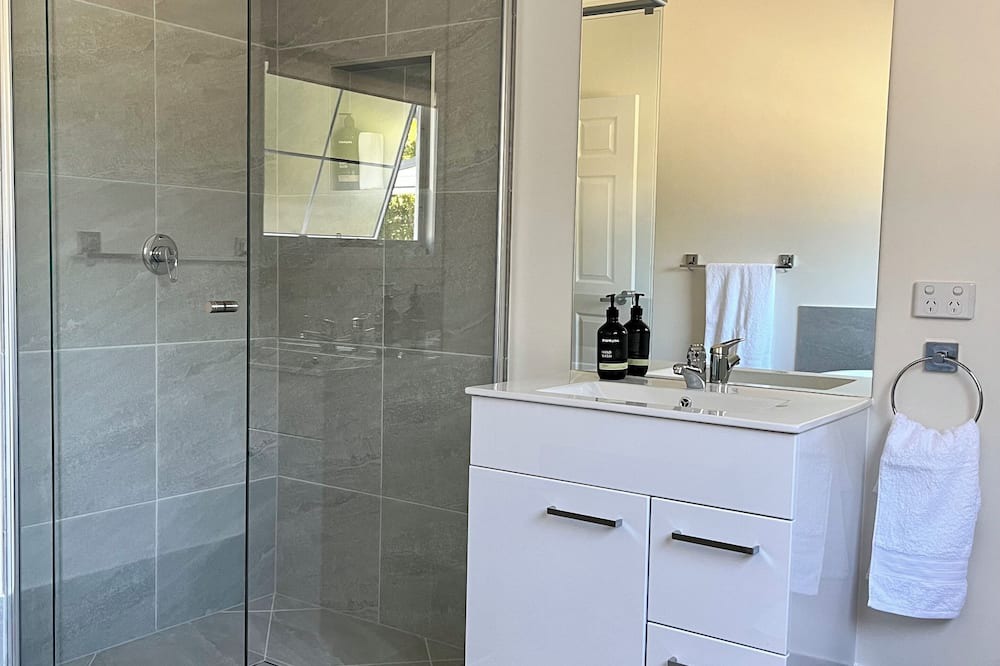 Photo of Bathroom in Burpengary