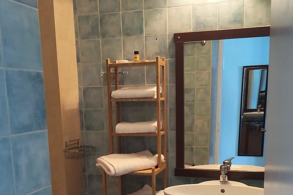 Photo of Bathroom in Kamena Vourla