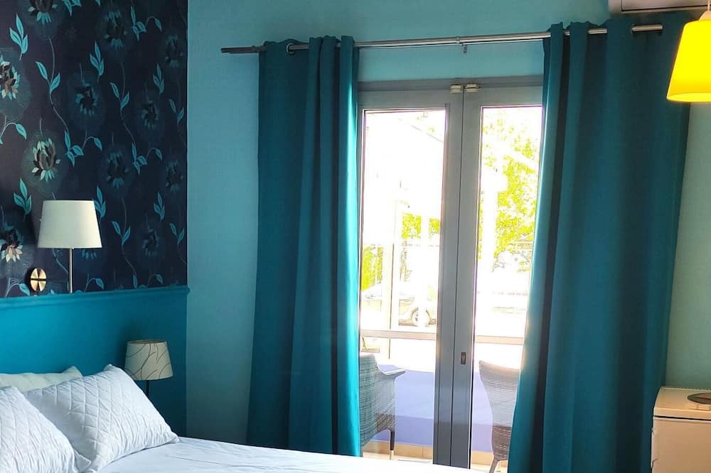 Photo of Bedroom in Kamena Vourla