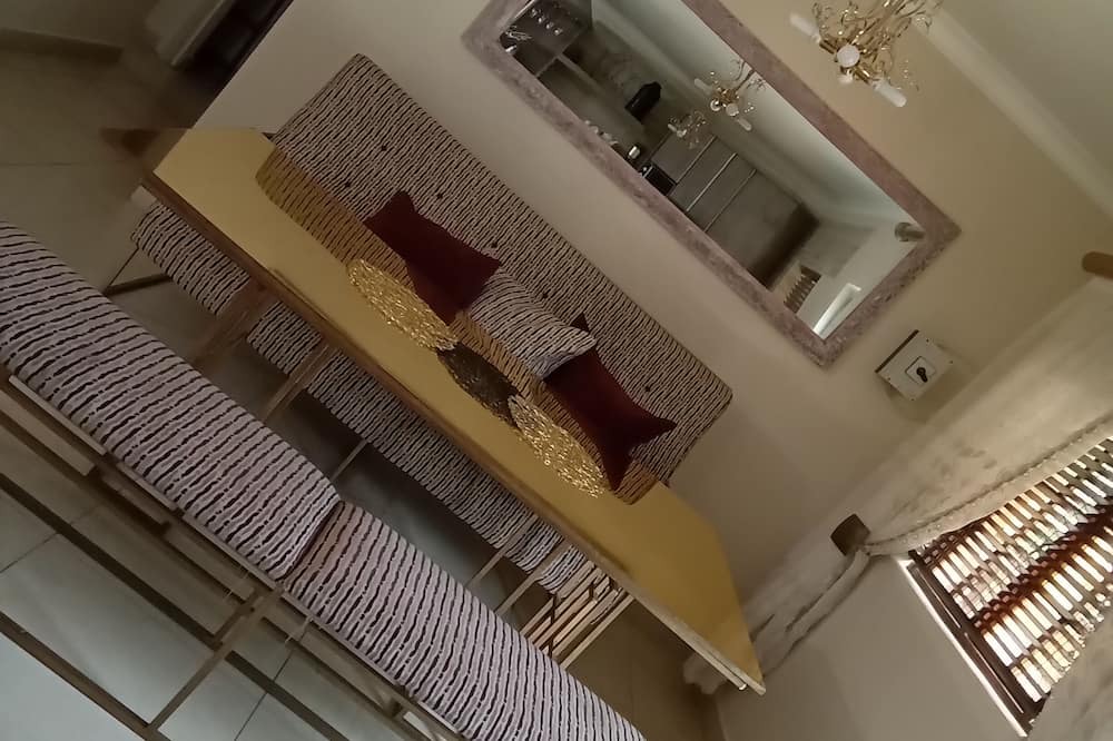 Photo of Livingroom in Modjadjiskloof