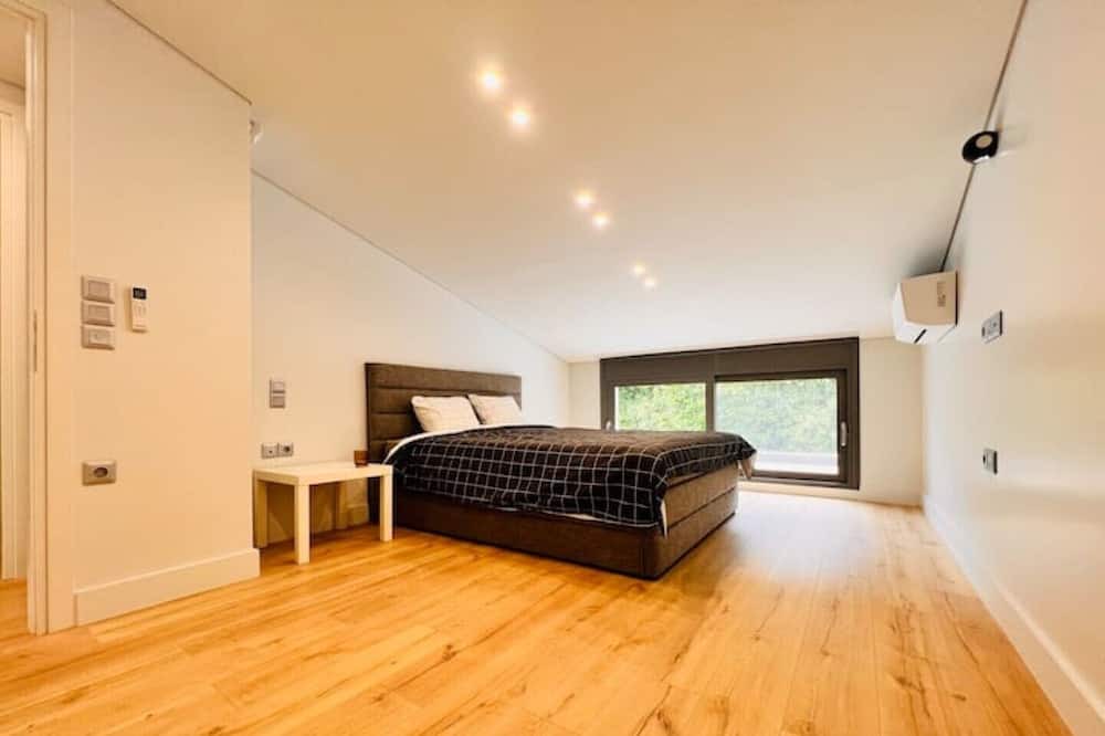 Photo of Bedroom in Kallitechnoupoli