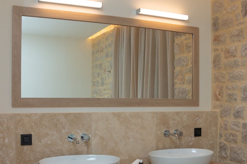 Photo of Bathroom in Pylos-Nestoras
