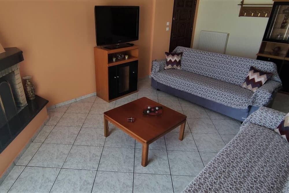 Photo of Livingroom in Molos-Agios Konstantinos