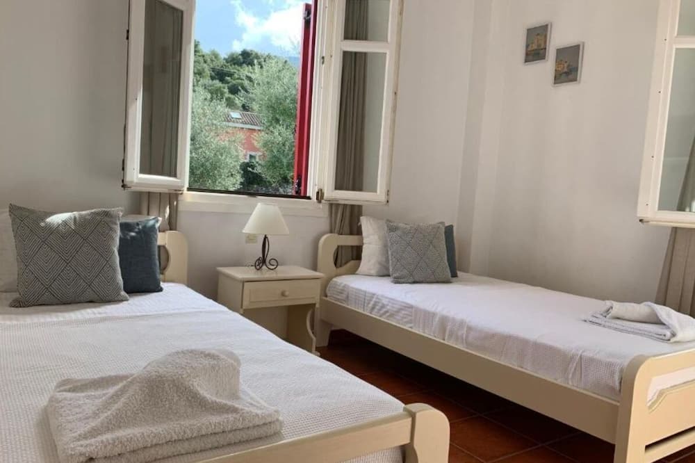 Photo of Bedroom in Aetos