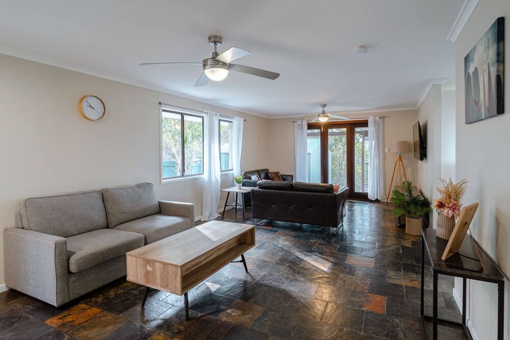Photo of Livingroom in Willow Vale