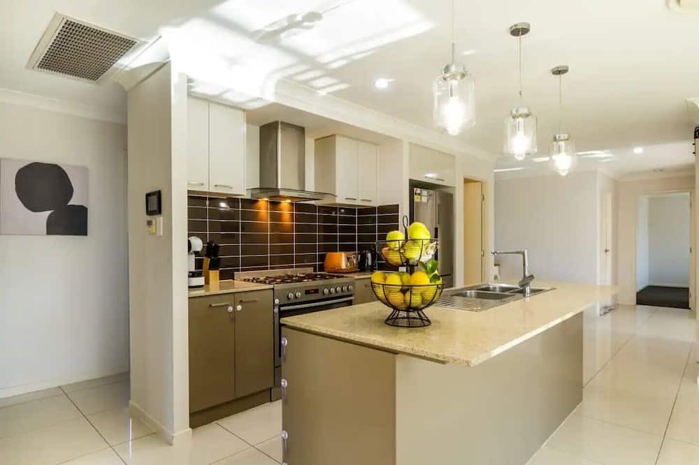 Photo of Kitchen in Jimboomba