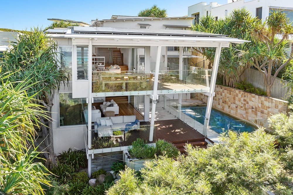 Photo of Outdoor in Castaways Beach