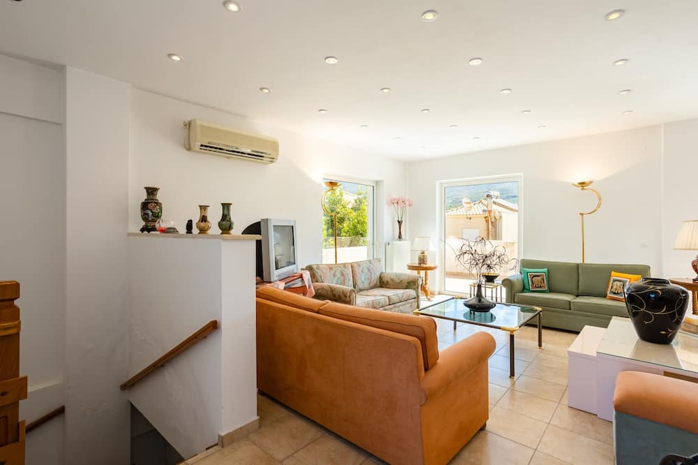 Photo of Bedroom in Kalamata