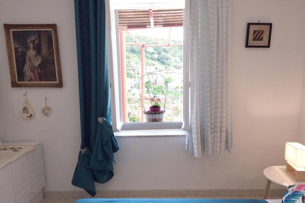 Photo of Bedroom in Afetai
