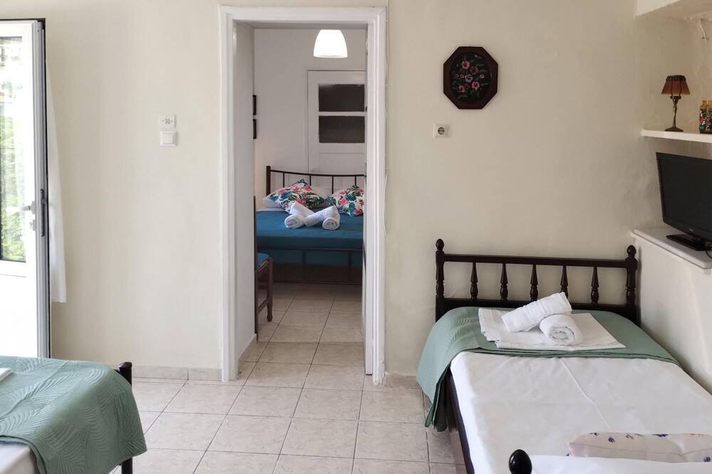 Photo of Bedroom in Afetai