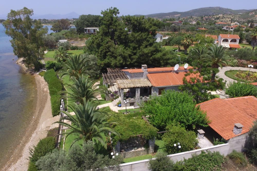 Photo of Outdoor in Eretria
