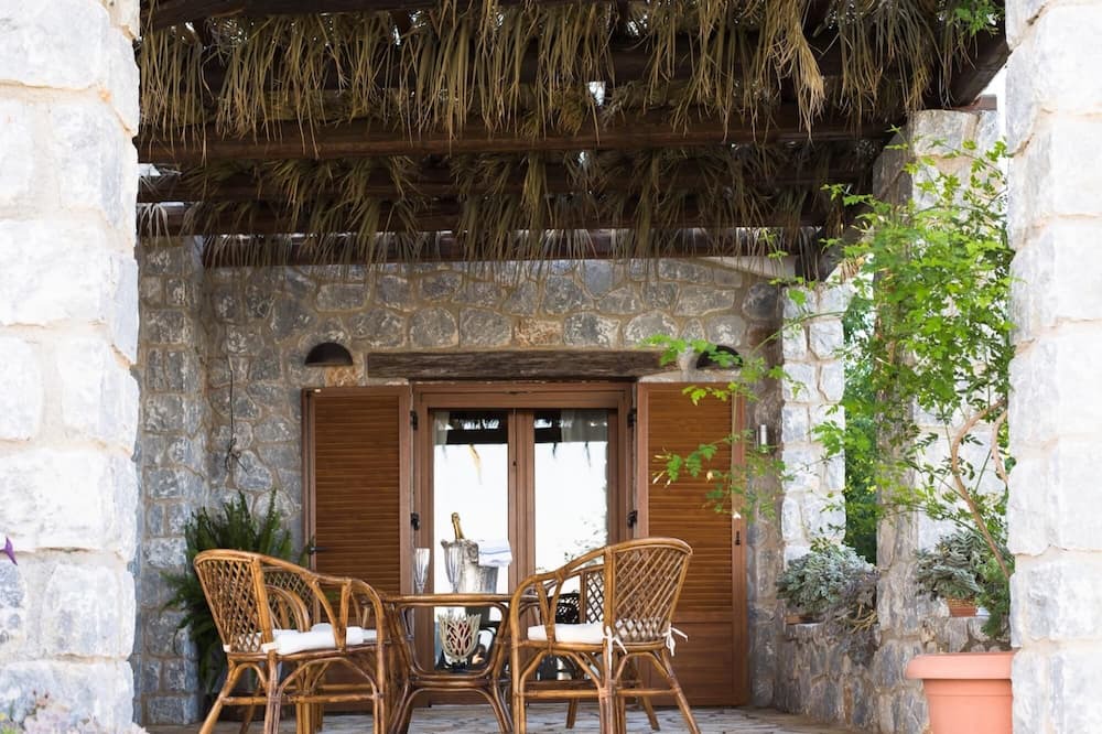 Photo of Outdoor in Eretria