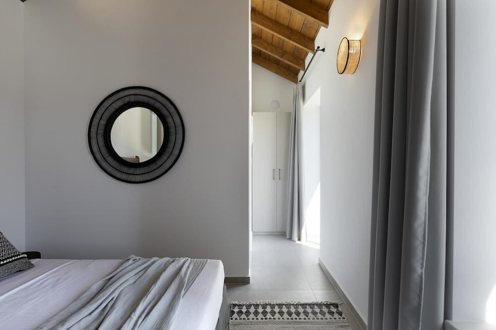 Photo of Bedroom in Sourpi