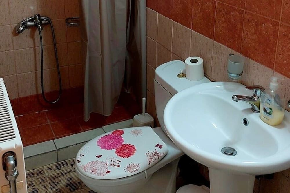 Photo of Bathroom in Lamia
