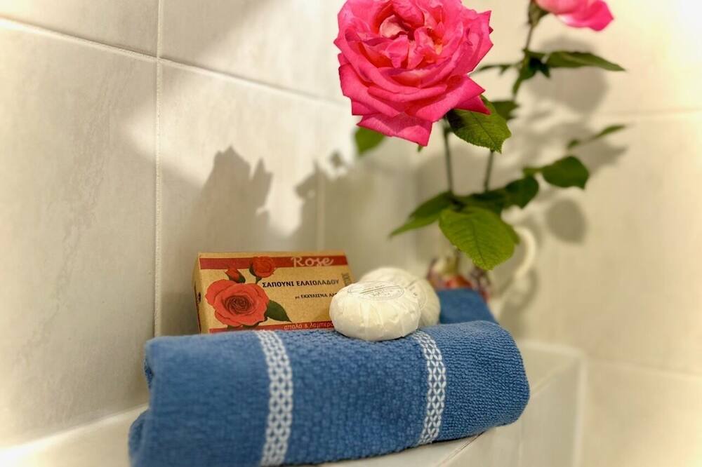 Photo of Bathroom in Kato Diminio