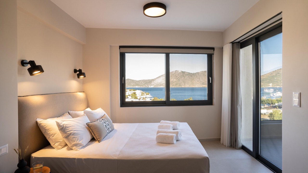 Photo of Bedroom in Steni Dirfyos