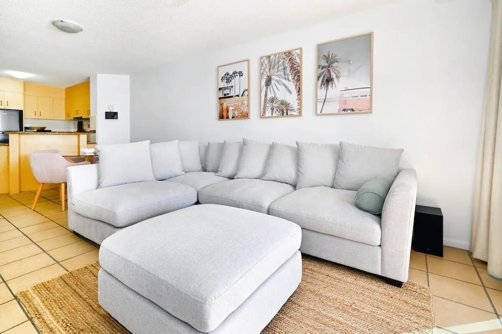 Photo of Livingroom in Alexandra Headland