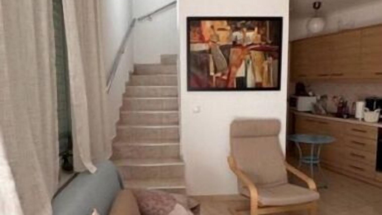 Photo of Livingroom in Kaki Thalassa