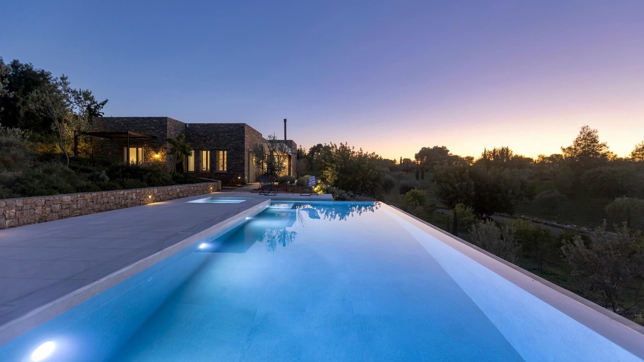 Photo of Outdoor in Agios Emilianos