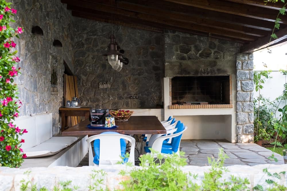 Photo of Outdoor in Eretria