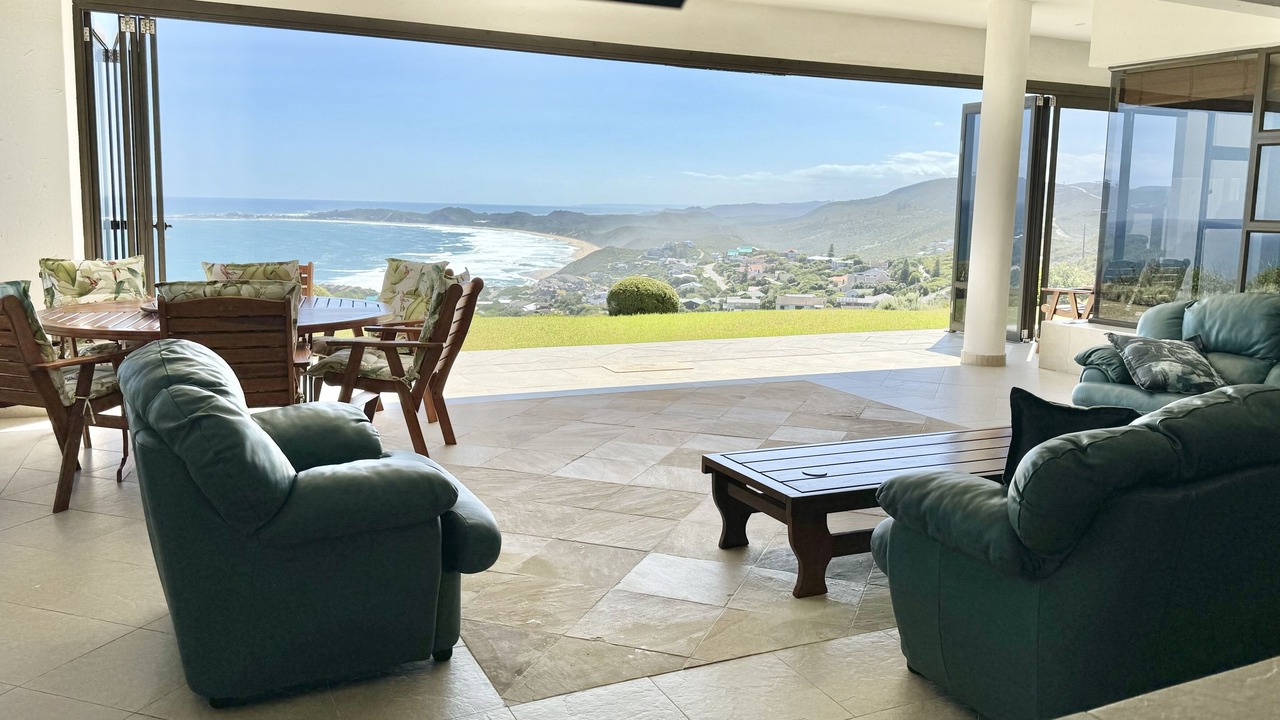 Photo of Livingroom in Brenton-on-Sea