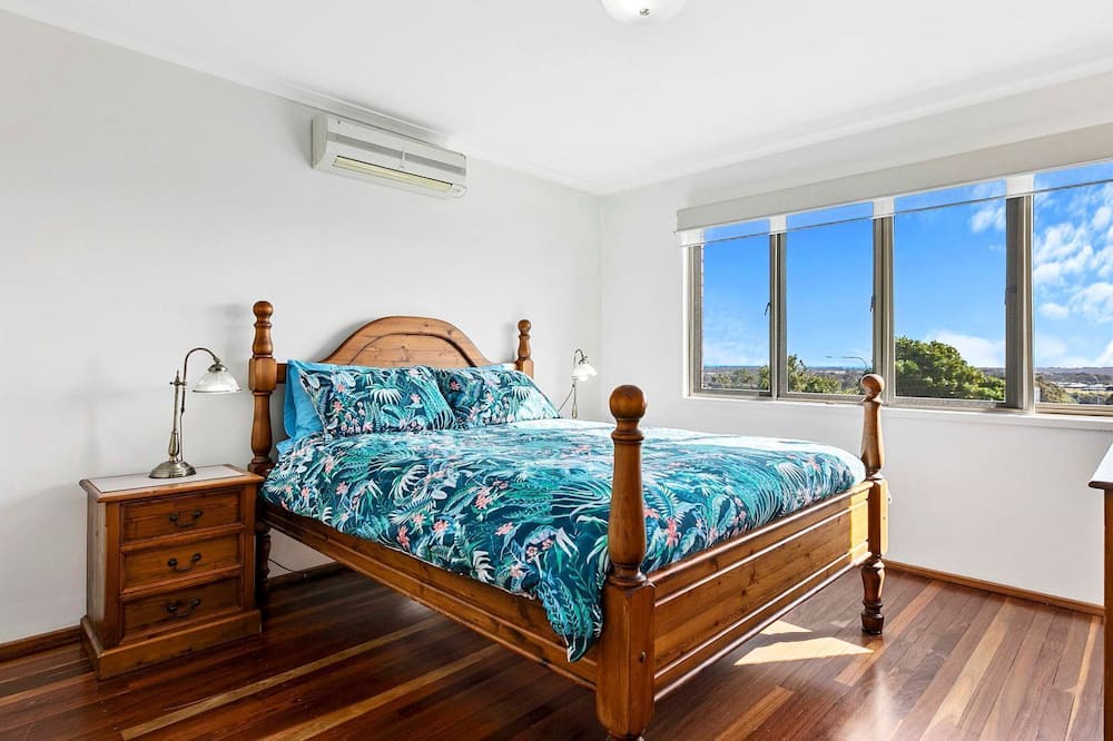Photo of Bedroom in Nikenbah
