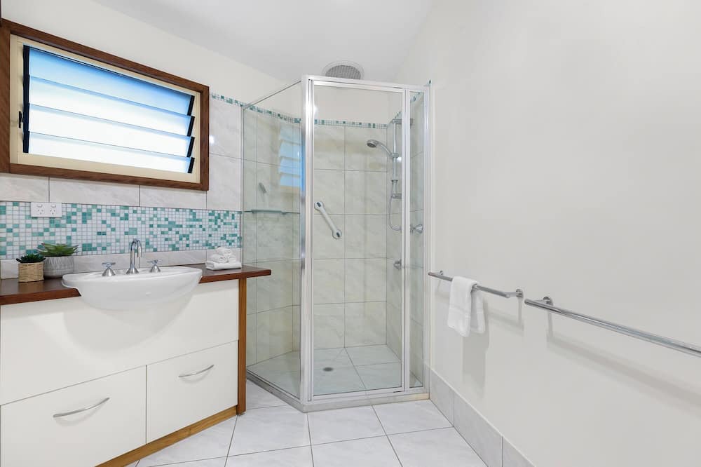 Photo of Bathroom in Mount Coolum