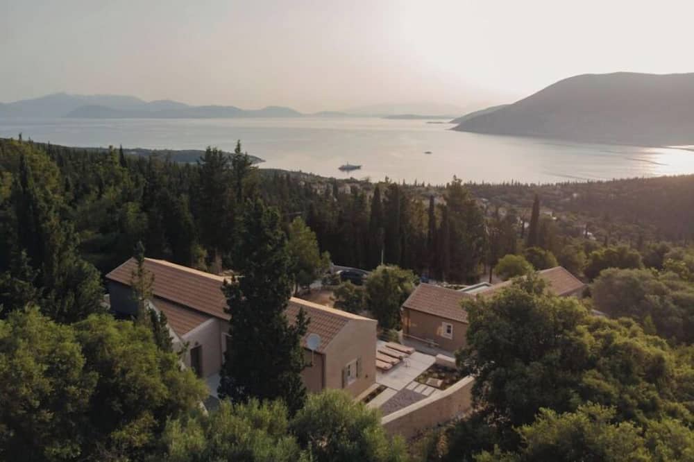 Photo of Outdoor in Tselendata