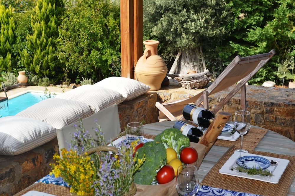 Photo of Patio Balcony in Nerotrivia
