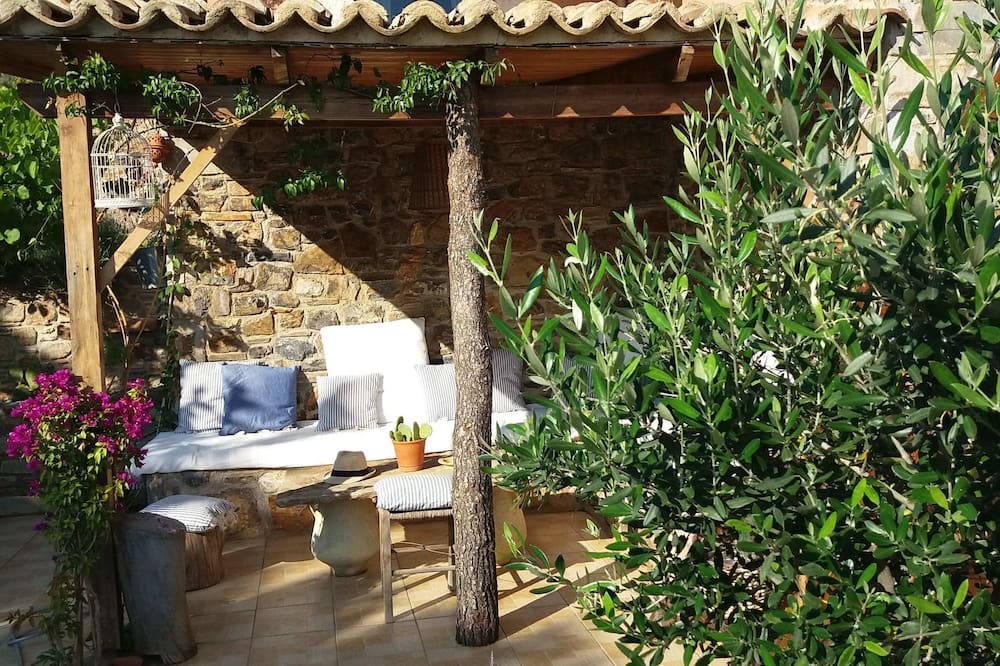 Photo of Patio Balcony in Nerotrivia