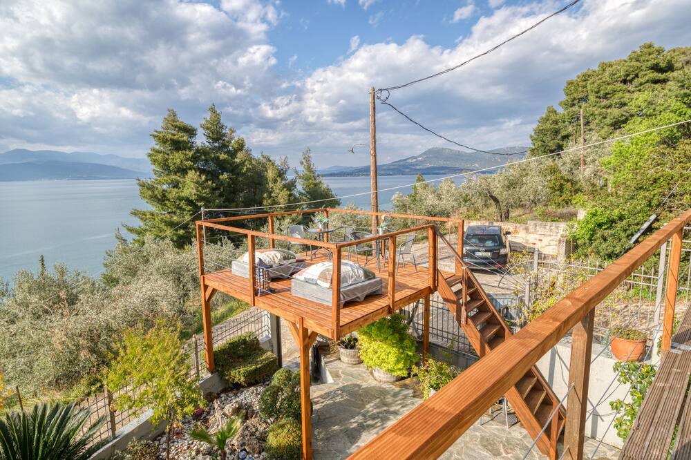 Photo of Outdoor in Kamena Vourla
