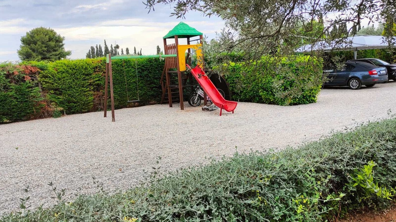 Photo of Others in Chalcis