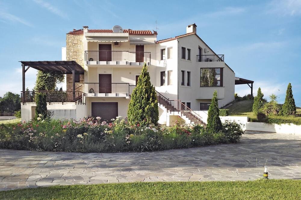 Photo of Outdoor in Molos-Agios Konstantinos