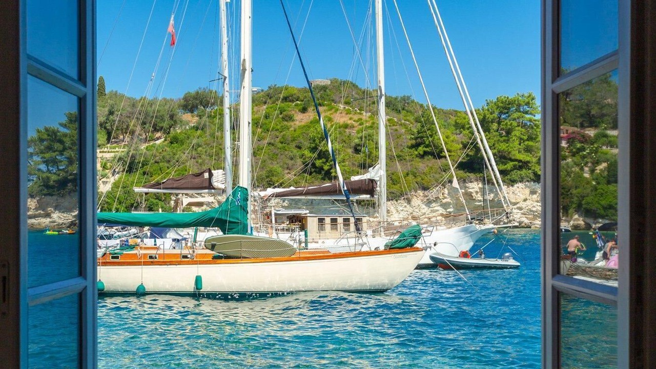 Photo of Others in Lakka