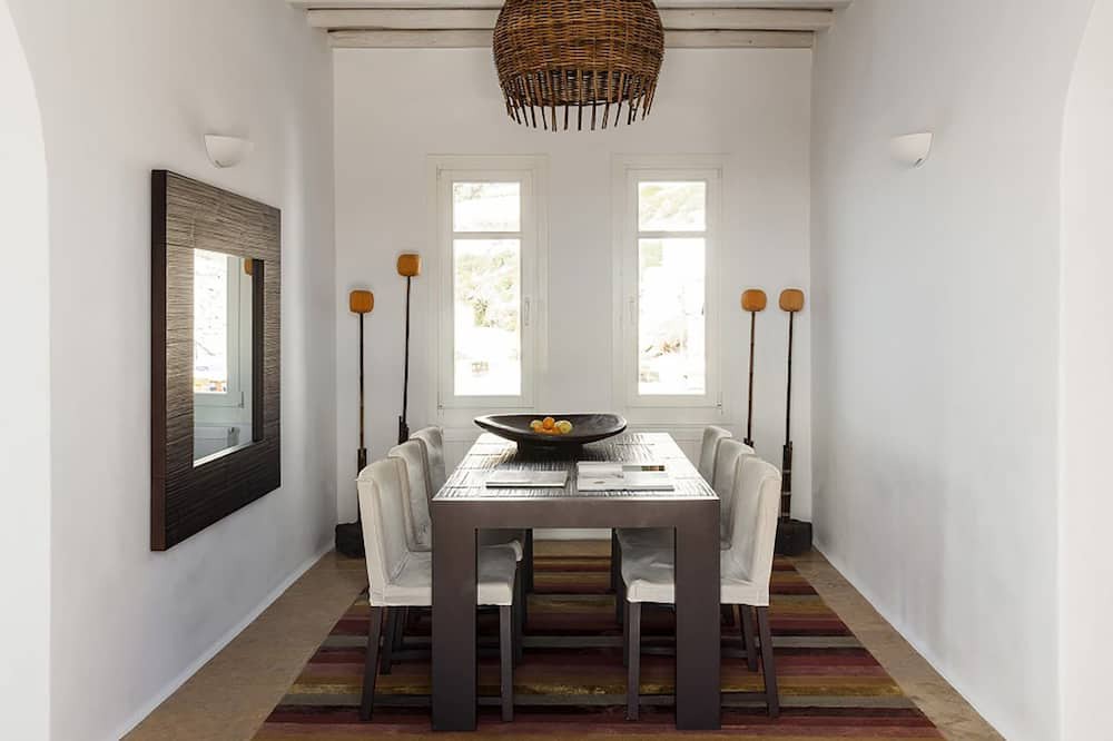 Photo of Kitchen in Paraga