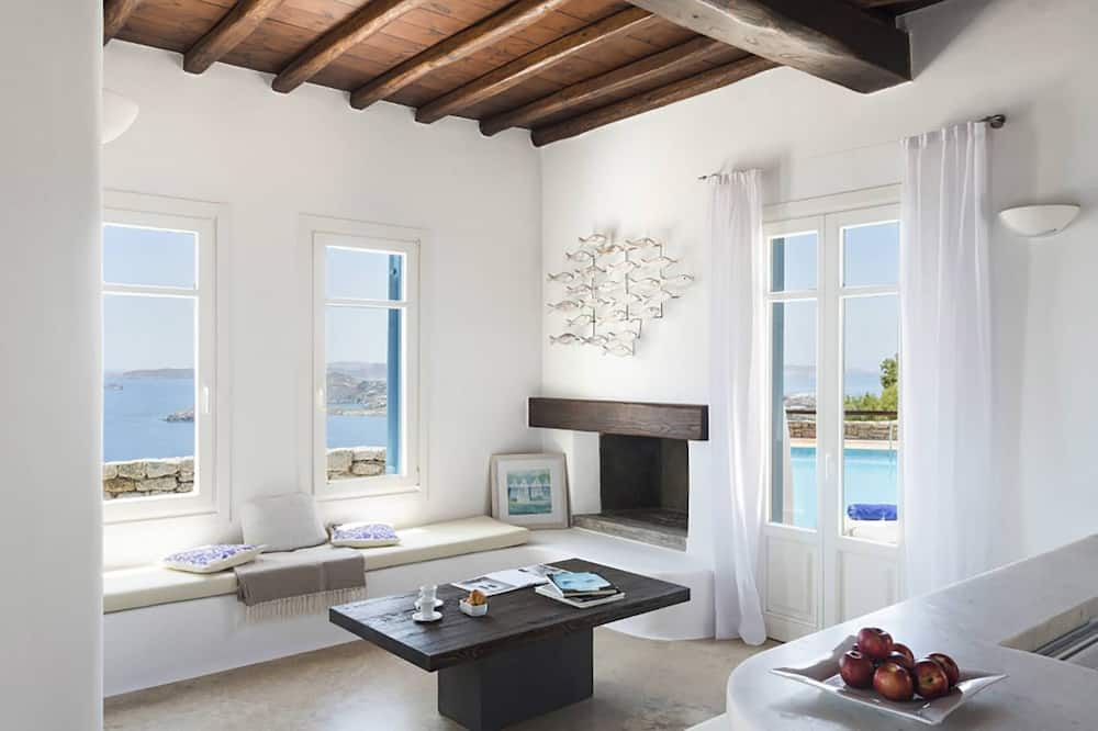 Photo of Livingroom in Paraga