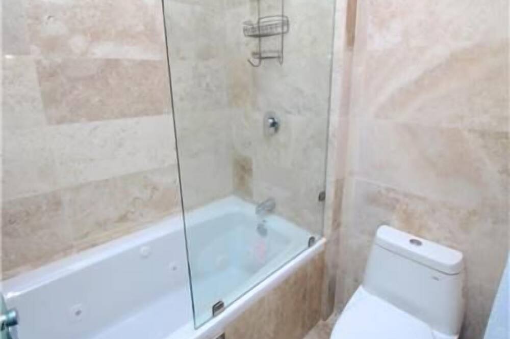 Photo of Bathroom in Colonia 5 de Diciembre