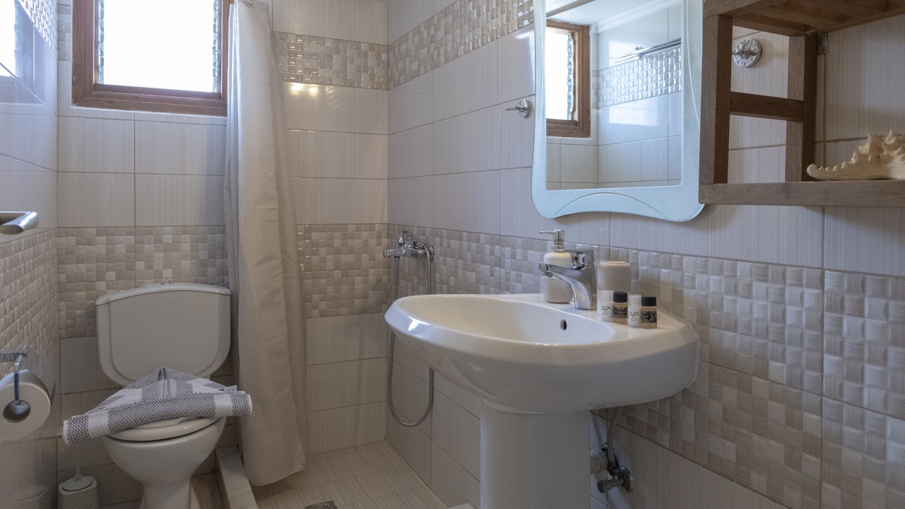 Photo of Bathroom in Melissopetra