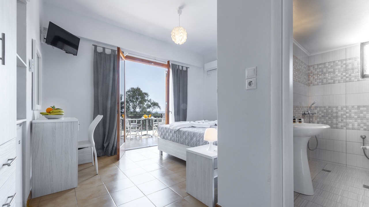 Photo of Bedroom in Melissopetra