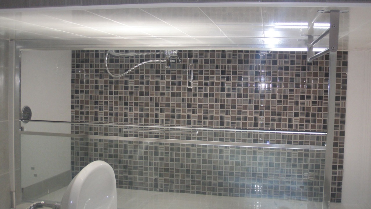 Photo of Bathroom in Pondi
