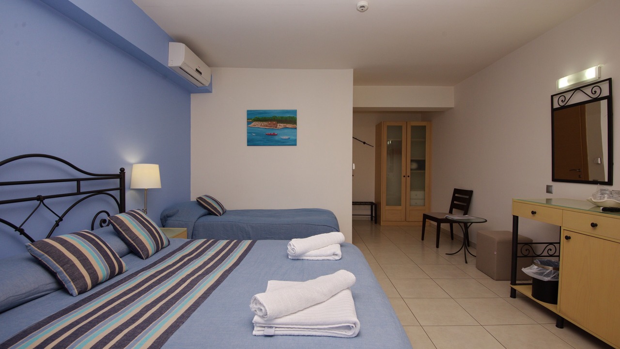 Photo of Bedroom in Steni Vala