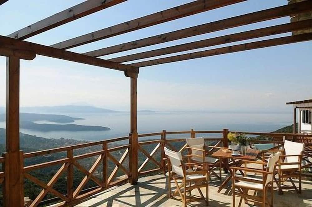 Photo of Patio Balcony in Lafkos